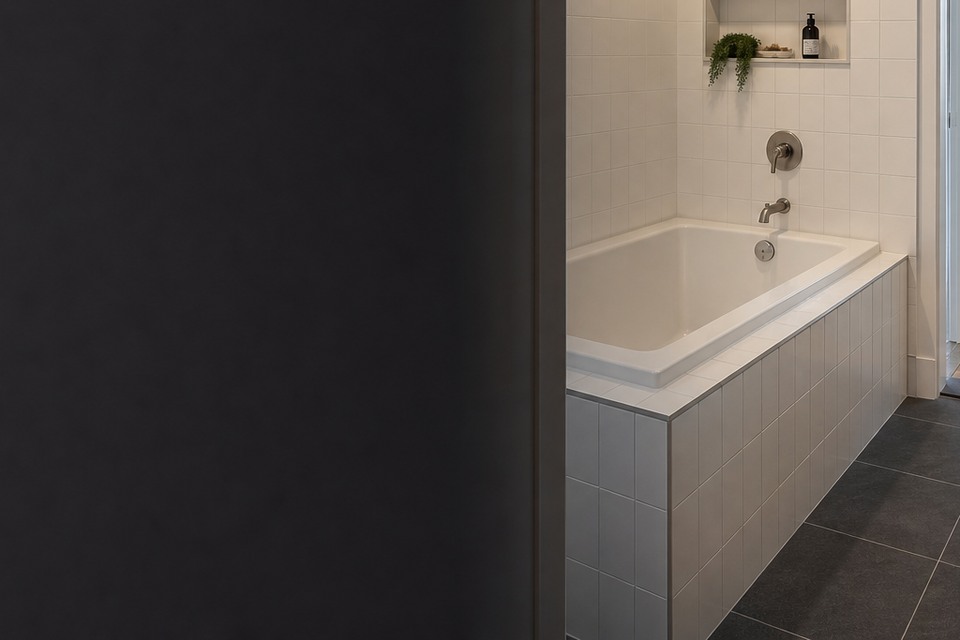 Detailed view for Tile installation in Oshawa showing tile cuts, grout joints and surface transitions